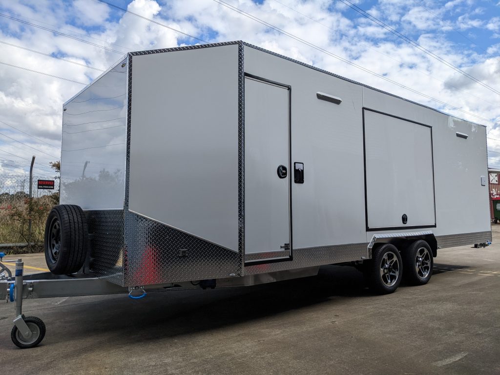 Car trailer - front view